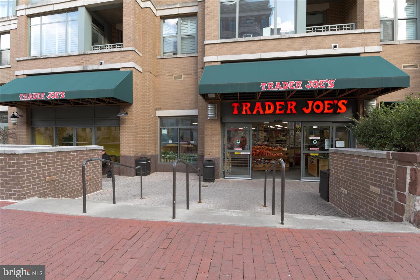 955 26TH ST NW #503, WASHINGTON, District Of Columbia 20037, 2 Bedrooms Bedrooms, ,2 BathroomsBathrooms,Residential,For sale,955 26TH ST NW #503,DCDC2241154 MLS # DCDC2241154