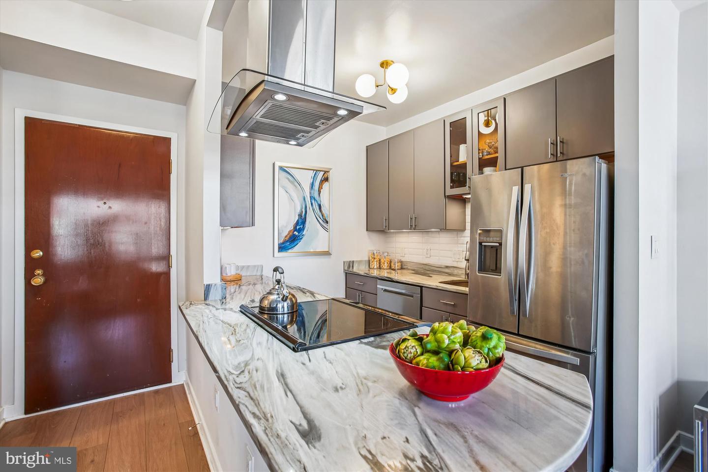 955 26TH ST NW #503, WASHINGTON, District Of Columbia 20037, 2 Bedrooms Bedrooms, ,2 BathroomsBathrooms,Residential,For sale,955 26TH ST NW #503,DCDC2241154 MLS # DCDC2241154