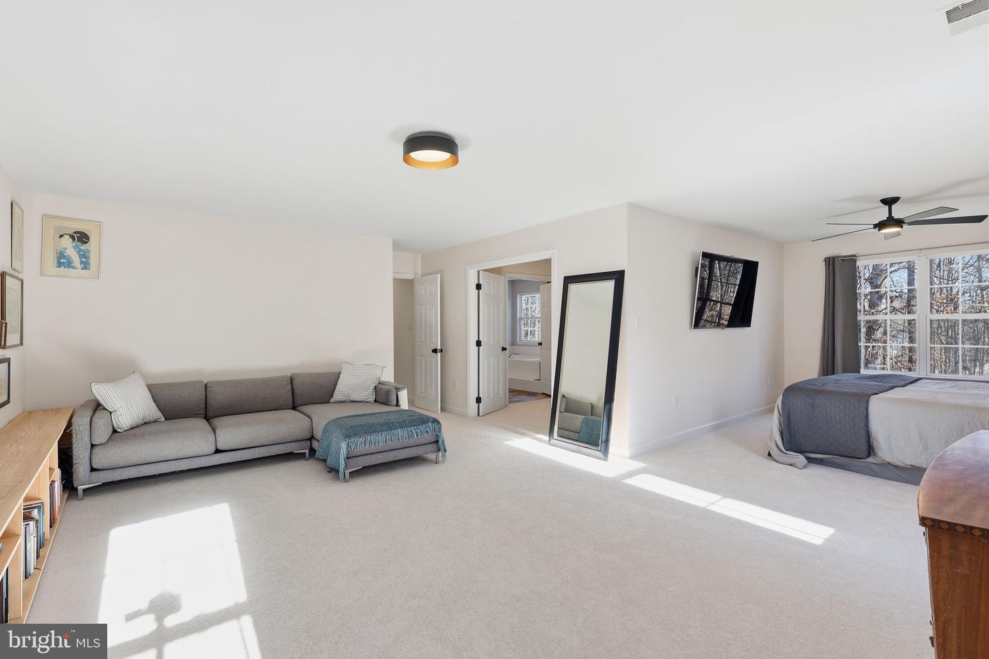 15559 FANCY FARM CT, MANASSAS, Virginia 20112, 4 Bedrooms Bedrooms, ,2 BathroomsBathrooms,Residential,For sale,15559 FANCY FARM CT,VAPW2110474 MLS # VAPW2110474