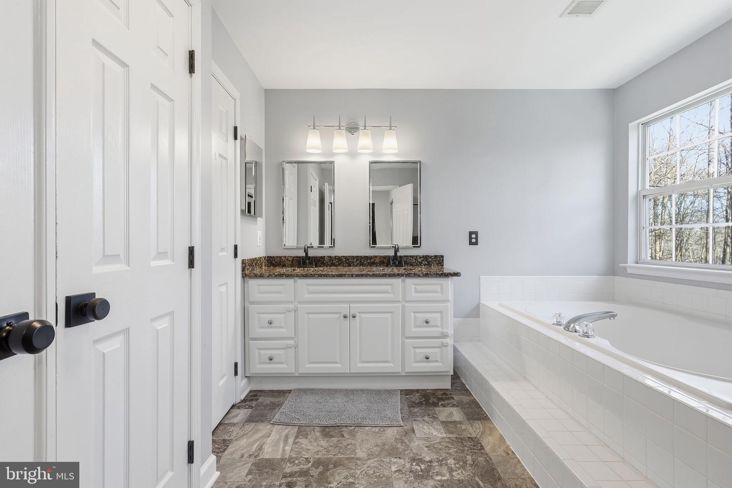 15559 FANCY FARM CT, MANASSAS, Virginia 20112, 4 Bedrooms Bedrooms, ,2 BathroomsBathrooms,Residential,For sale,15559 FANCY FARM CT,VAPW2110474 MLS # VAPW2110474