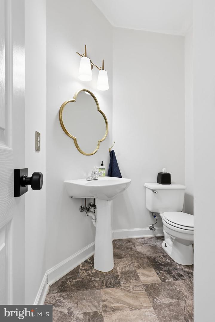 15559 FANCY FARM CT, MANASSAS, Virginia 20112, 4 Bedrooms Bedrooms, ,2 BathroomsBathrooms,Residential,For sale,15559 FANCY FARM CT,VAPW2110474 MLS # VAPW2110474