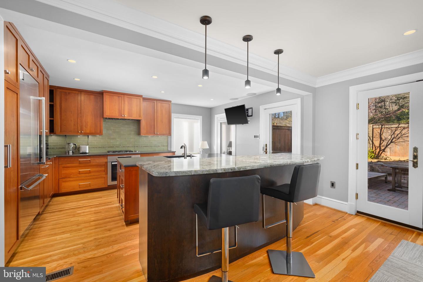 3988 GEORGETOWN CT NW, WASHINGTON, District Of Columbia 20007, 4 Bedrooms Bedrooms, ,3 BathroomsBathrooms,Residential,For sale,3988 GEORGETOWN CT NW,DCDC2241250 MLS # DCDC2241250