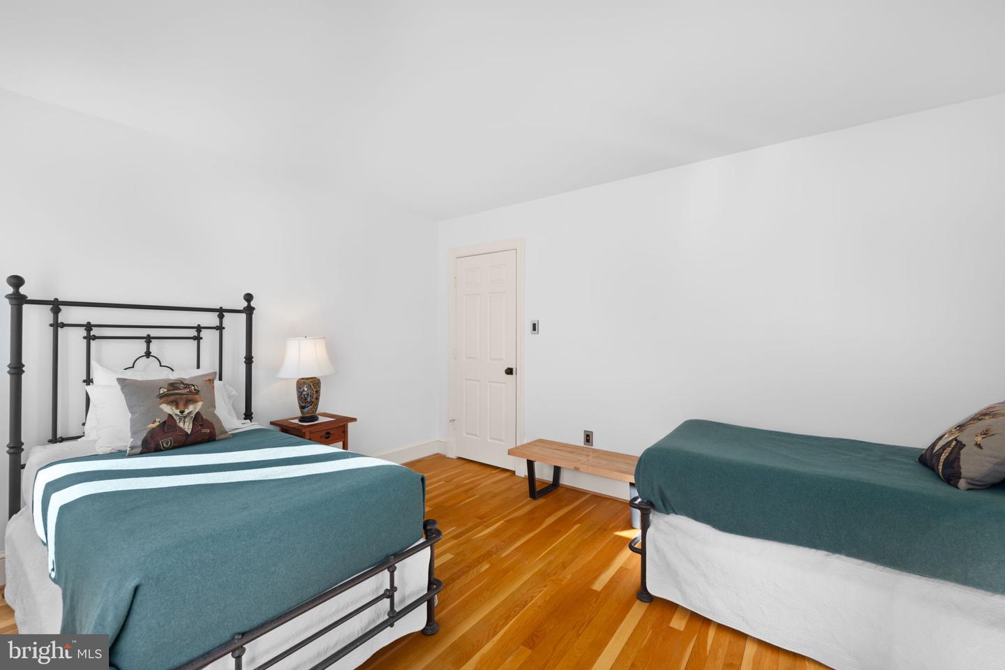 3988 GEORGETOWN CT NW, WASHINGTON, District Of Columbia 20007, 4 Bedrooms Bedrooms, ,3 BathroomsBathrooms,Residential,For sale,3988 GEORGETOWN CT NW,DCDC2241250 MLS # DCDC2241250