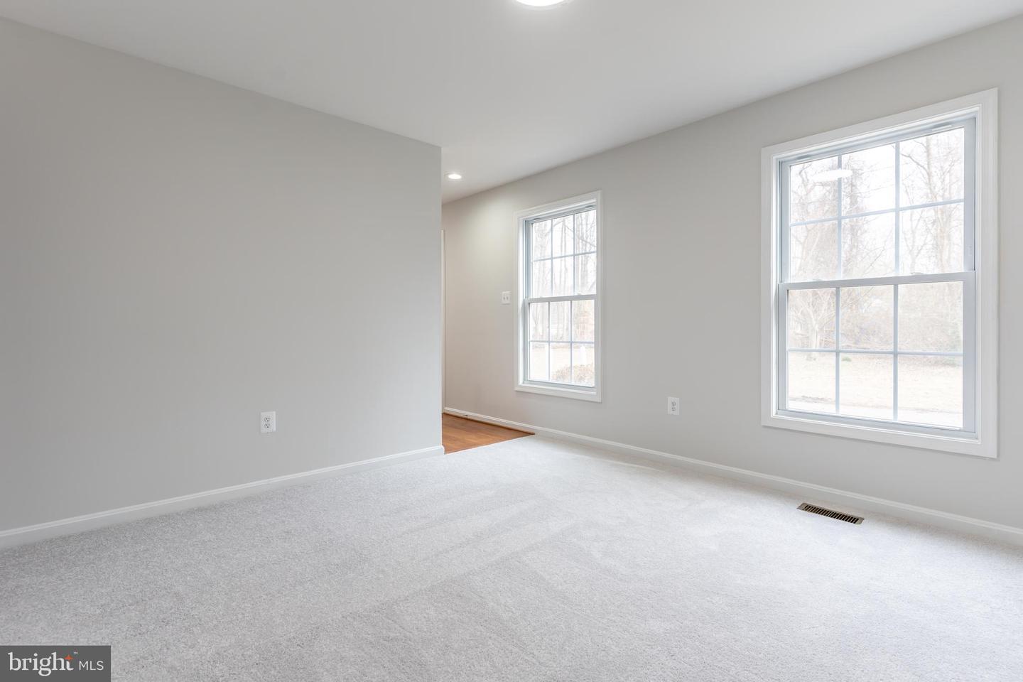 4536 FORESTBURG LN, TRIANGLE, Virginia 22172, 4 Bedrooms Bedrooms, ,3 BathroomsBathrooms,Residential,For sale,4536 FORESTBURG LN,VAPW2110516 MLS # VAPW2110516