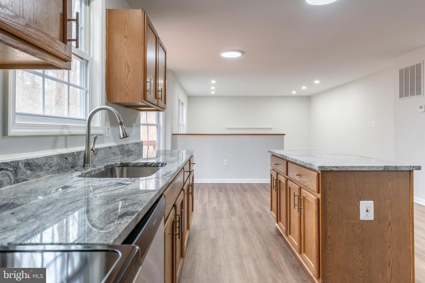 4536 FORESTBURG LN, TRIANGLE, Virginia 22172, 4 Bedrooms Bedrooms, ,3 BathroomsBathrooms,Residential,For sale,4536 FORESTBURG LN,VAPW2110516 MLS # VAPW2110516