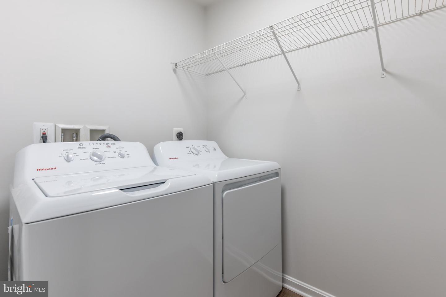 4536 FORESTBURG LN, TRIANGLE, Virginia 22172, 4 Bedrooms Bedrooms, ,3 BathroomsBathrooms,Residential,For sale,4536 FORESTBURG LN,VAPW2110516 MLS # VAPW2110516