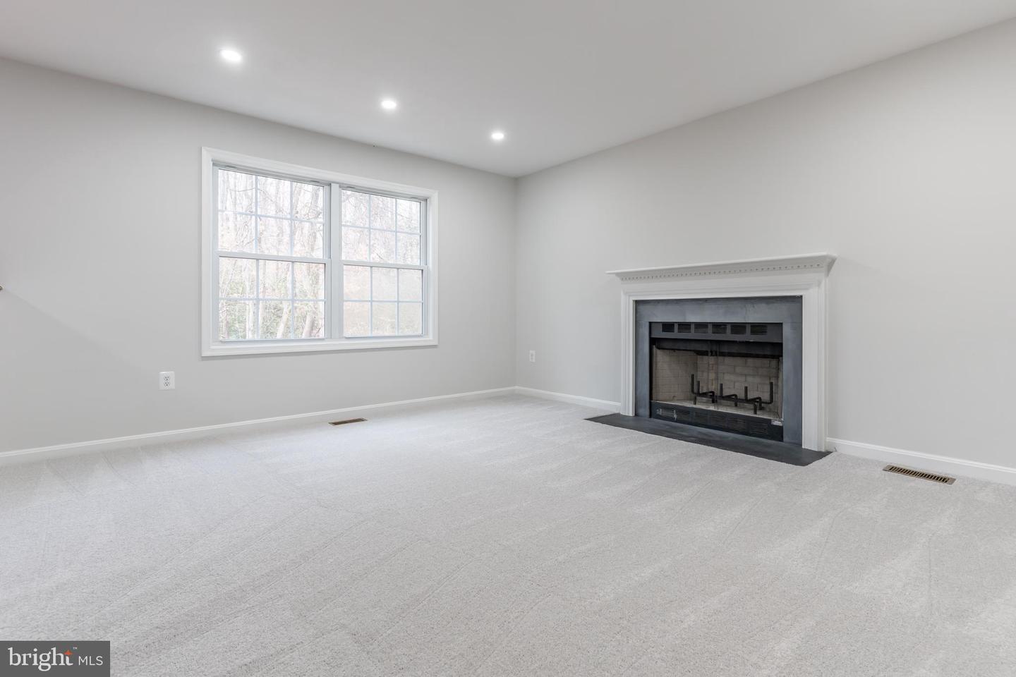 4536 FORESTBURG LN, TRIANGLE, Virginia 22172, 4 Bedrooms Bedrooms, ,3 BathroomsBathrooms,Residential,For sale,4536 FORESTBURG LN,VAPW2110516 MLS # VAPW2110516