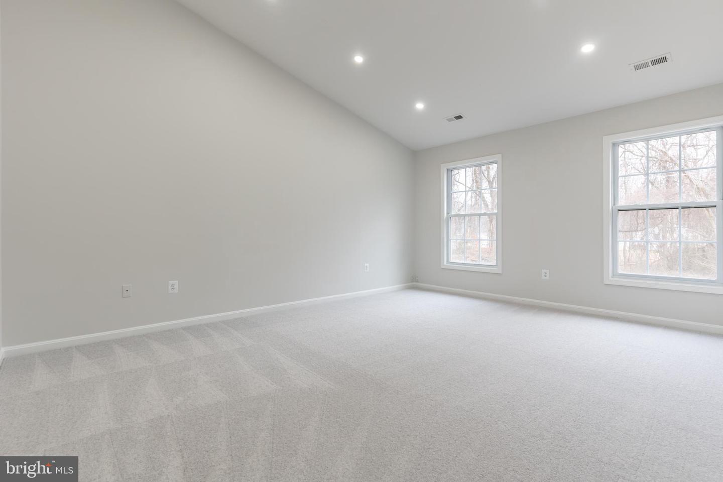 4536 FORESTBURG LN, TRIANGLE, Virginia 22172, 4 Bedrooms Bedrooms, ,3 BathroomsBathrooms,Residential,For sale,4536 FORESTBURG LN,VAPW2110516 MLS # VAPW2110516