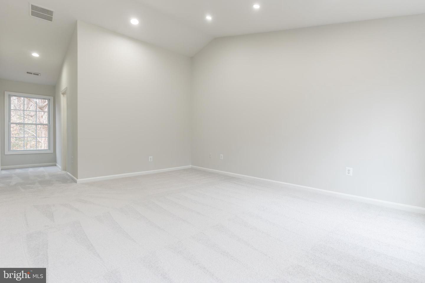 4536 FORESTBURG LN, TRIANGLE, Virginia 22172, 4 Bedrooms Bedrooms, ,3 BathroomsBathrooms,Residential,For sale,4536 FORESTBURG LN,VAPW2110516 MLS # VAPW2110516