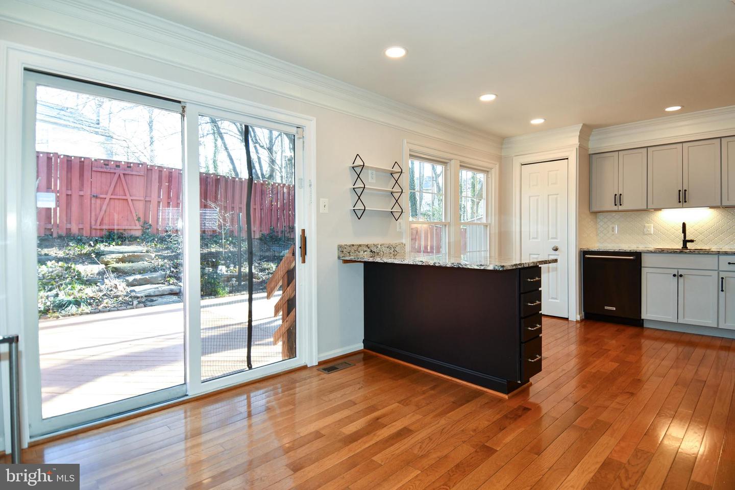 3891 MOHR OAK CT, FAIRFAX, Virginia 22033, 3 Bedrooms Bedrooms, ,3 BathroomsBathrooms,Residential,For sale,3891 MOHR OAK CT,VAFX2285698 MLS # VAFX2285698