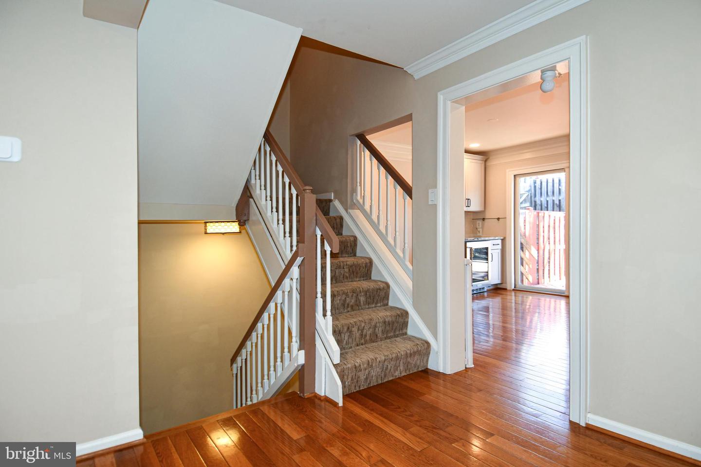 3891 MOHR OAK CT, FAIRFAX, Virginia 22033, 3 Bedrooms Bedrooms, ,3 BathroomsBathrooms,Residential,For sale,3891 MOHR OAK CT,VAFX2285698 MLS # VAFX2285698