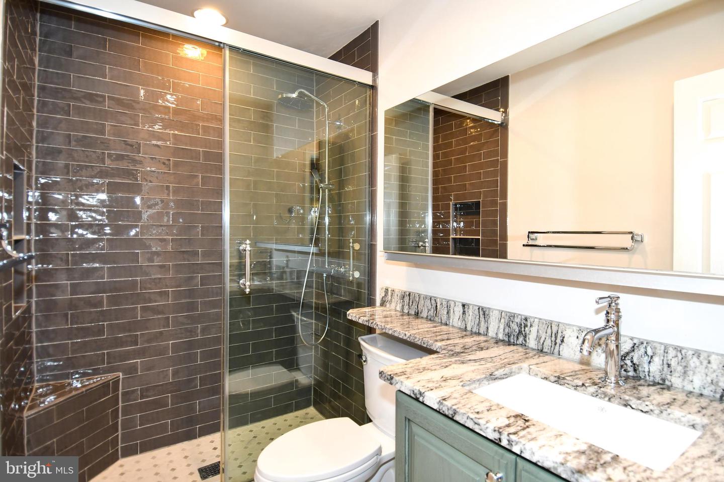 3891 MOHR OAK CT, FAIRFAX, Virginia 22033, 3 Bedrooms Bedrooms, ,3 BathroomsBathrooms,Residential,For sale,3891 MOHR OAK CT,VAFX2285698 MLS # VAFX2285698