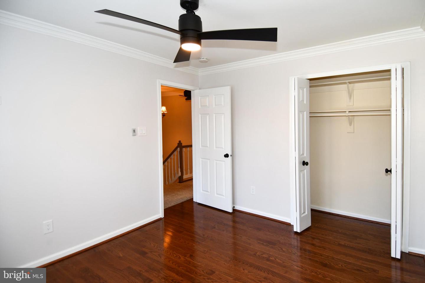 3891 MOHR OAK CT, FAIRFAX, Virginia 22033, 3 Bedrooms Bedrooms, ,3 BathroomsBathrooms,Residential,For sale,3891 MOHR OAK CT,VAFX2285698 MLS # VAFX2285698