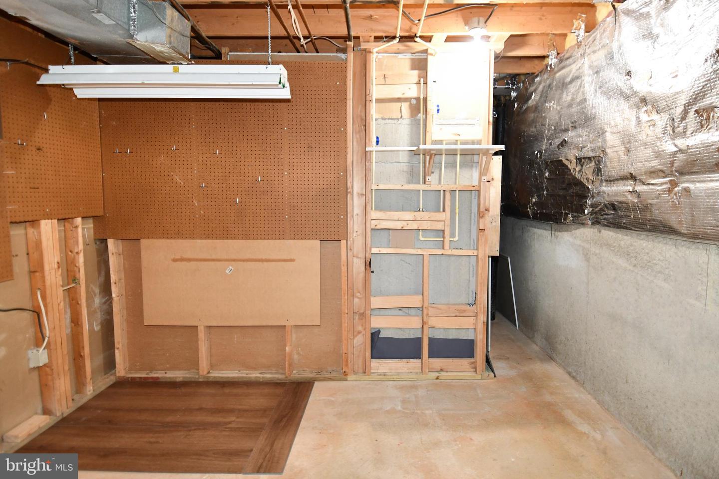 3891 MOHR OAK CT, FAIRFAX, Virginia 22033, 3 Bedrooms Bedrooms, ,3 BathroomsBathrooms,Residential,For sale,3891 MOHR OAK CT,VAFX2285698 MLS # VAFX2285698