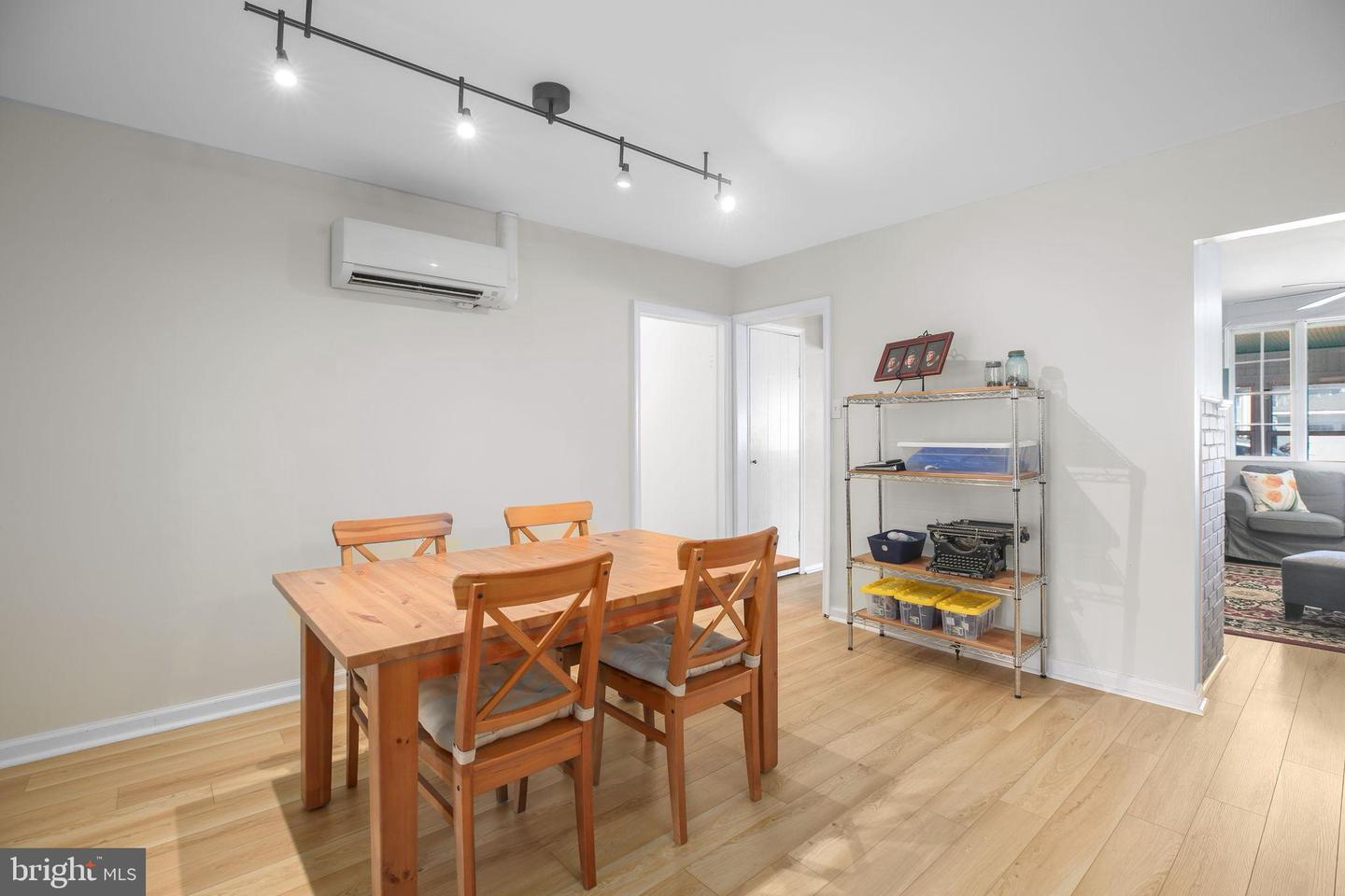 940 BRYANT, COLONIAL BEACH, Virginia 22443, 3 Bedrooms Bedrooms, 8 Rooms Rooms,2 BathroomsBathrooms,Residential,For sale,940 BRYANT,VAWE2010372 MLS # VAWE2010372