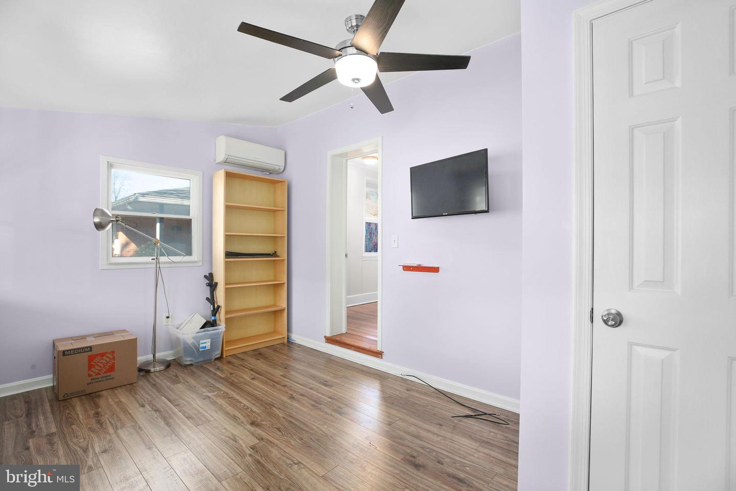 940 BRYANT, COLONIAL BEACH, Virginia 22443, 3 Bedrooms Bedrooms, 8 Rooms Rooms,2 BathroomsBathrooms,Residential,For sale,940 BRYANT,VAWE2010372 MLS # VAWE2010372