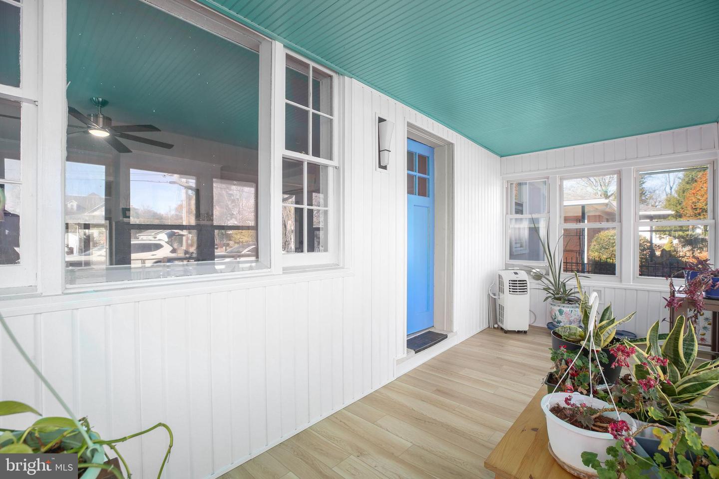 940 BRYANT, COLONIAL BEACH, Virginia 22443, 3 Bedrooms Bedrooms, 8 Rooms Rooms,2 BathroomsBathrooms,Residential,For sale,940 BRYANT,VAWE2010372 MLS # VAWE2010372