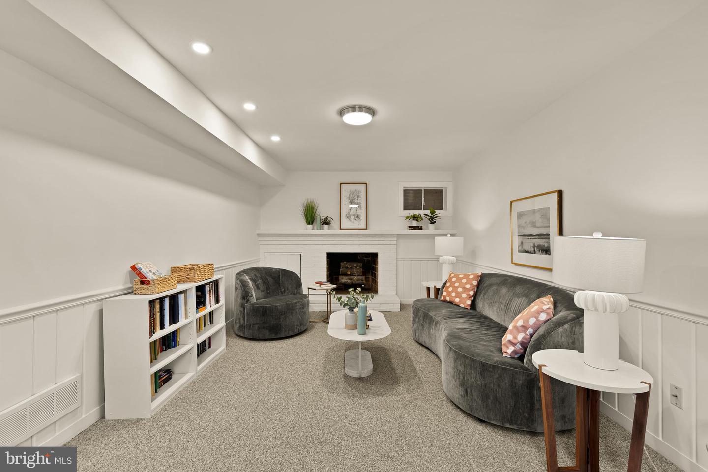 5705 MACARTHUR BLVD NW, WASHINGTON, District Of Columbia 20016, 5 Bedrooms Bedrooms, ,2 BathroomsBathrooms,Residential,For sale,5705 MACARTHUR BLVD NW,DCDC2241342 MLS # DCDC2241342