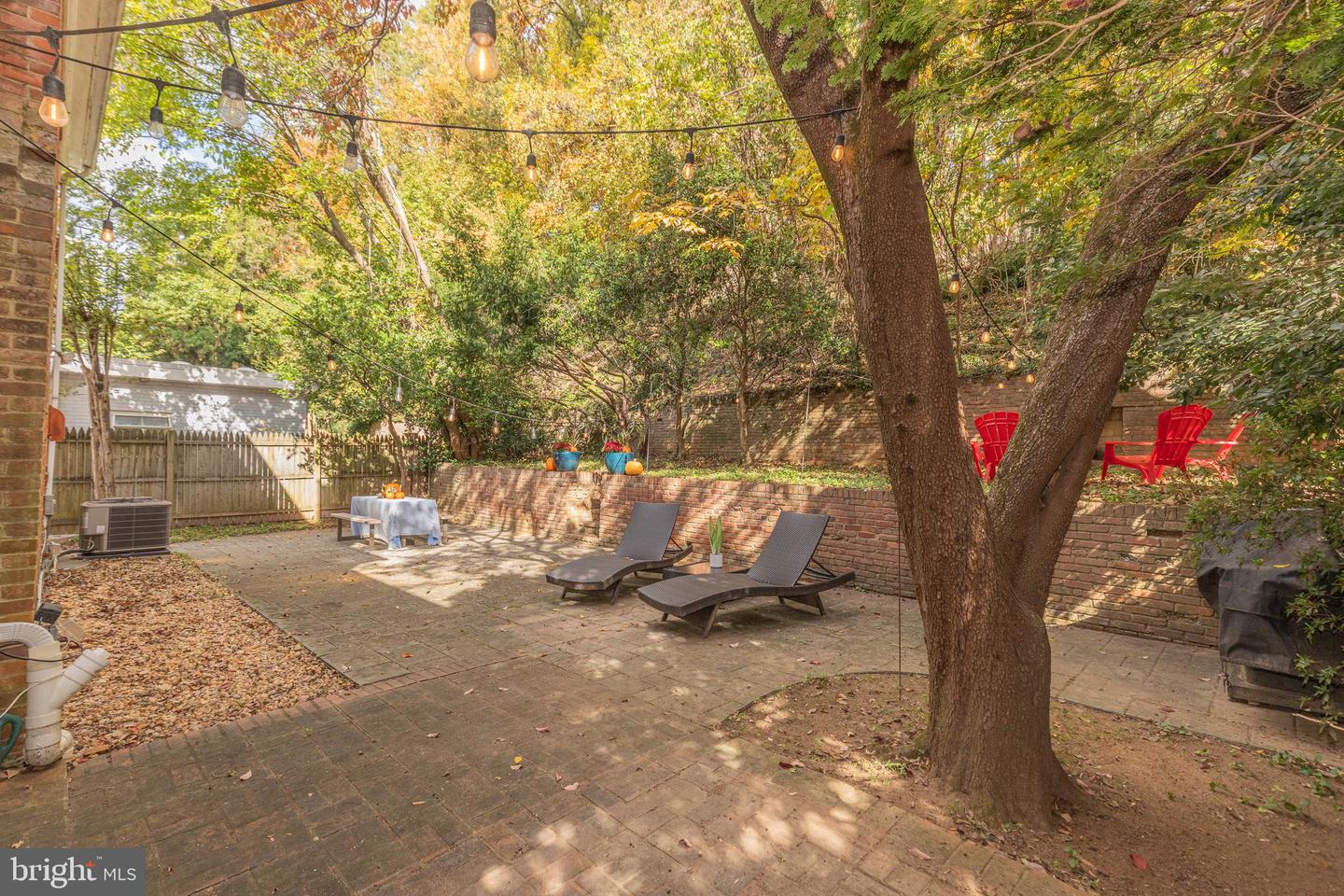 5705 MACARTHUR BLVD NW, WASHINGTON, District Of Columbia 20016, 5 Bedrooms Bedrooms, ,2 BathroomsBathrooms,Residential,For sale,5705 MACARTHUR BLVD NW,DCDC2241342 MLS # DCDC2241342