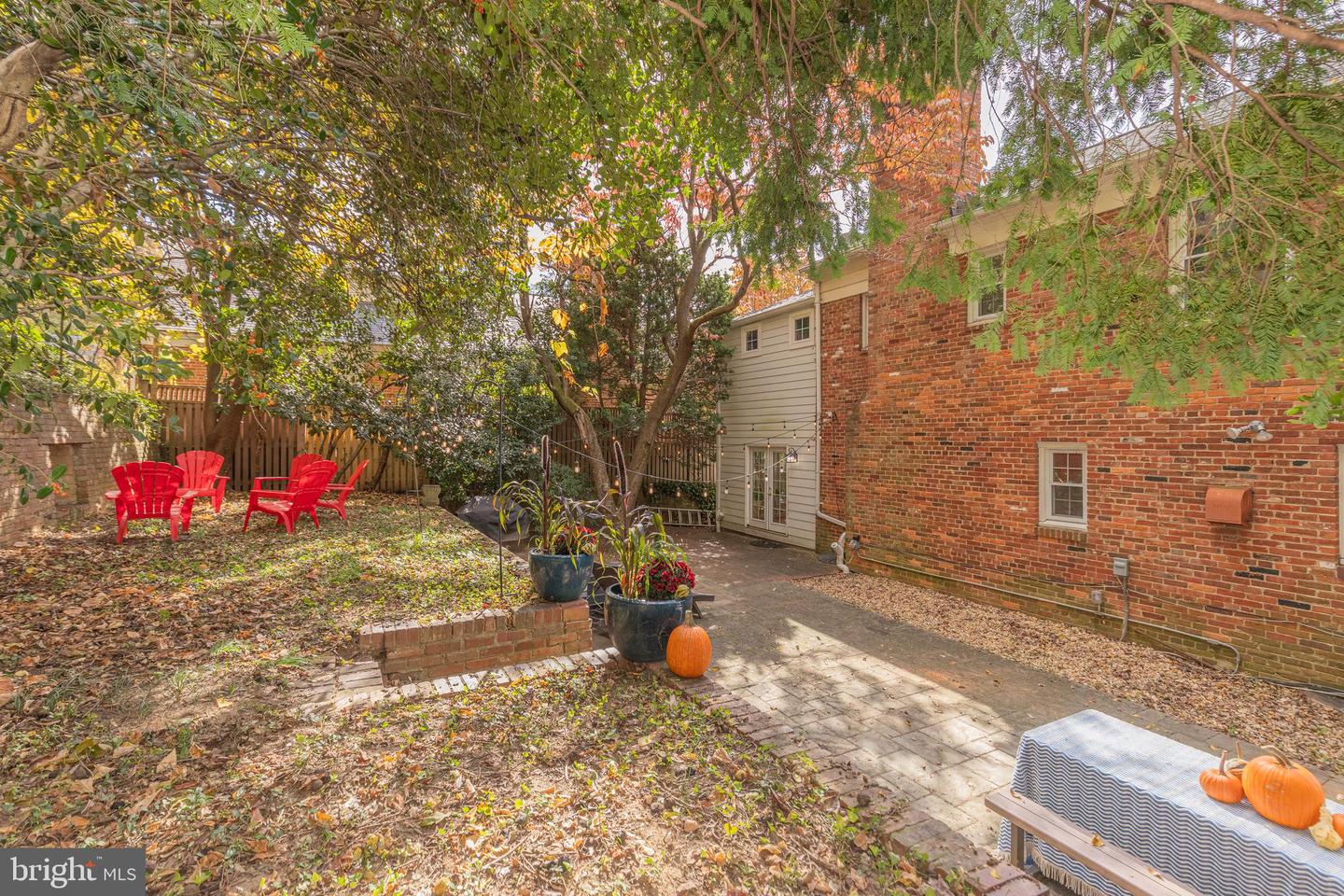 5705 MACARTHUR BLVD NW, WASHINGTON, District Of Columbia 20016, 5 Bedrooms Bedrooms, ,2 BathroomsBathrooms,Residential,For sale,5705 MACARTHUR BLVD NW,DCDC2241342 MLS # DCDC2241342