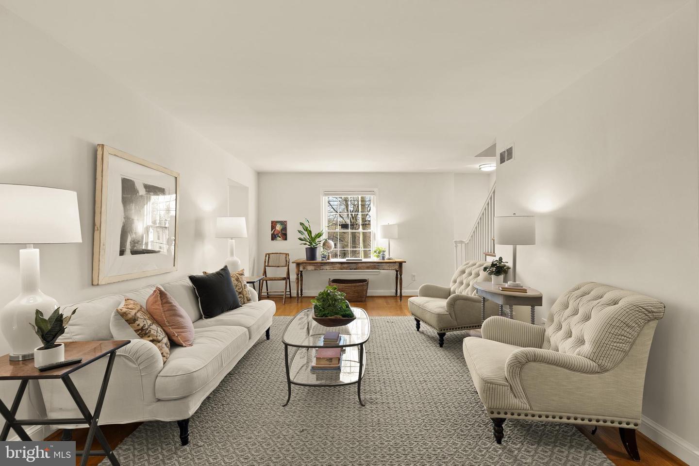 5705 MACARTHUR BLVD NW, WASHINGTON, District Of Columbia 20016, 5 Bedrooms Bedrooms, ,2 BathroomsBathrooms,Residential,For sale,5705 MACARTHUR BLVD NW,DCDC2241342 MLS # DCDC2241342