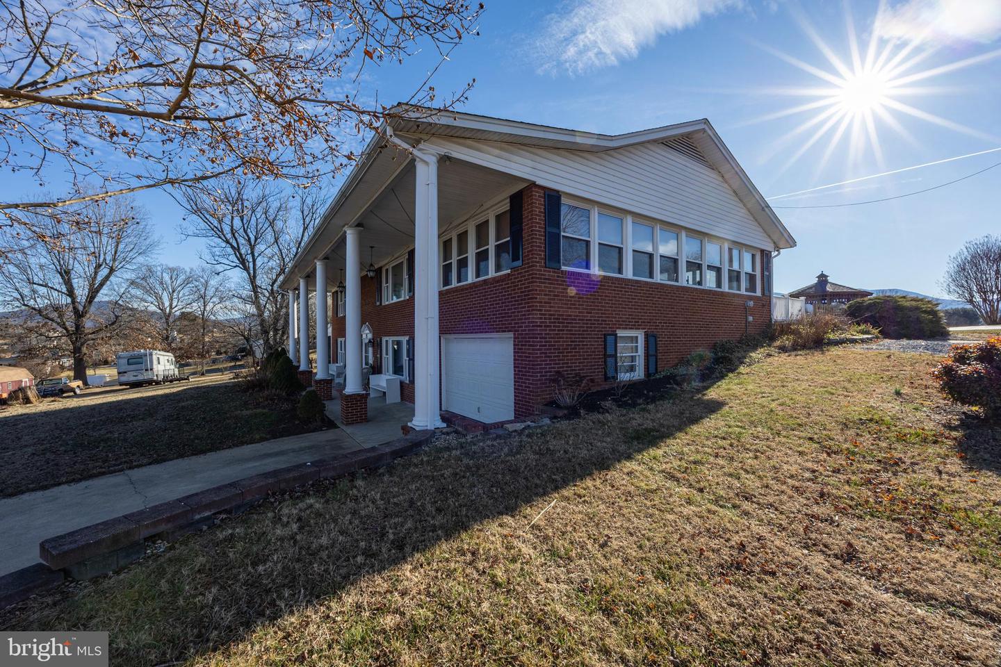 15 PAINTER ST, LURAY, Virginia 22835, 5 Bedrooms Bedrooms, ,2 BathroomsBathrooms,Residential,For sale,15 PAINTER ST,VAPA2005884 MLS # VAPA2005884