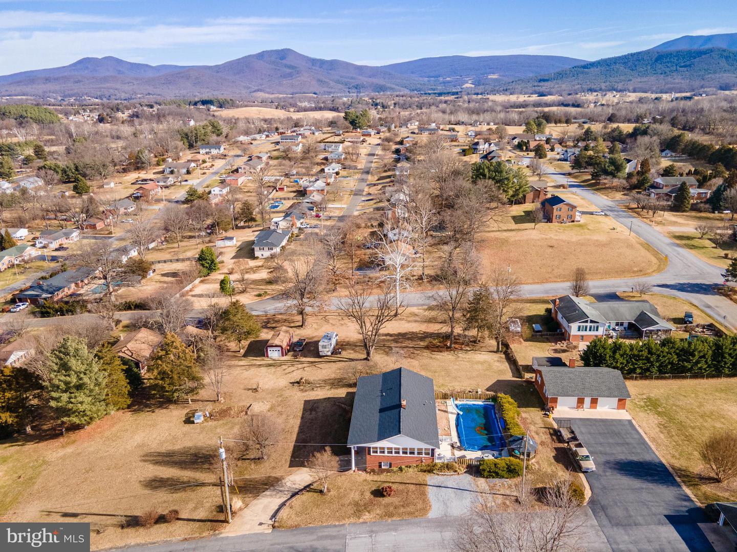 15 PAINTER ST, LURAY, Virginia 22835, 5 Bedrooms Bedrooms, ,2 BathroomsBathrooms,Residential,For sale,15 PAINTER ST,VAPA2005884 MLS # VAPA2005884