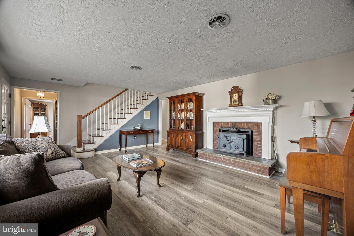 15 PAINTER ST, LURAY, Virginia 22835, 5 Bedrooms Bedrooms, ,2 BathroomsBathrooms,Residential,For sale,15 PAINTER ST,VAPA2005884 MLS # VAPA2005884