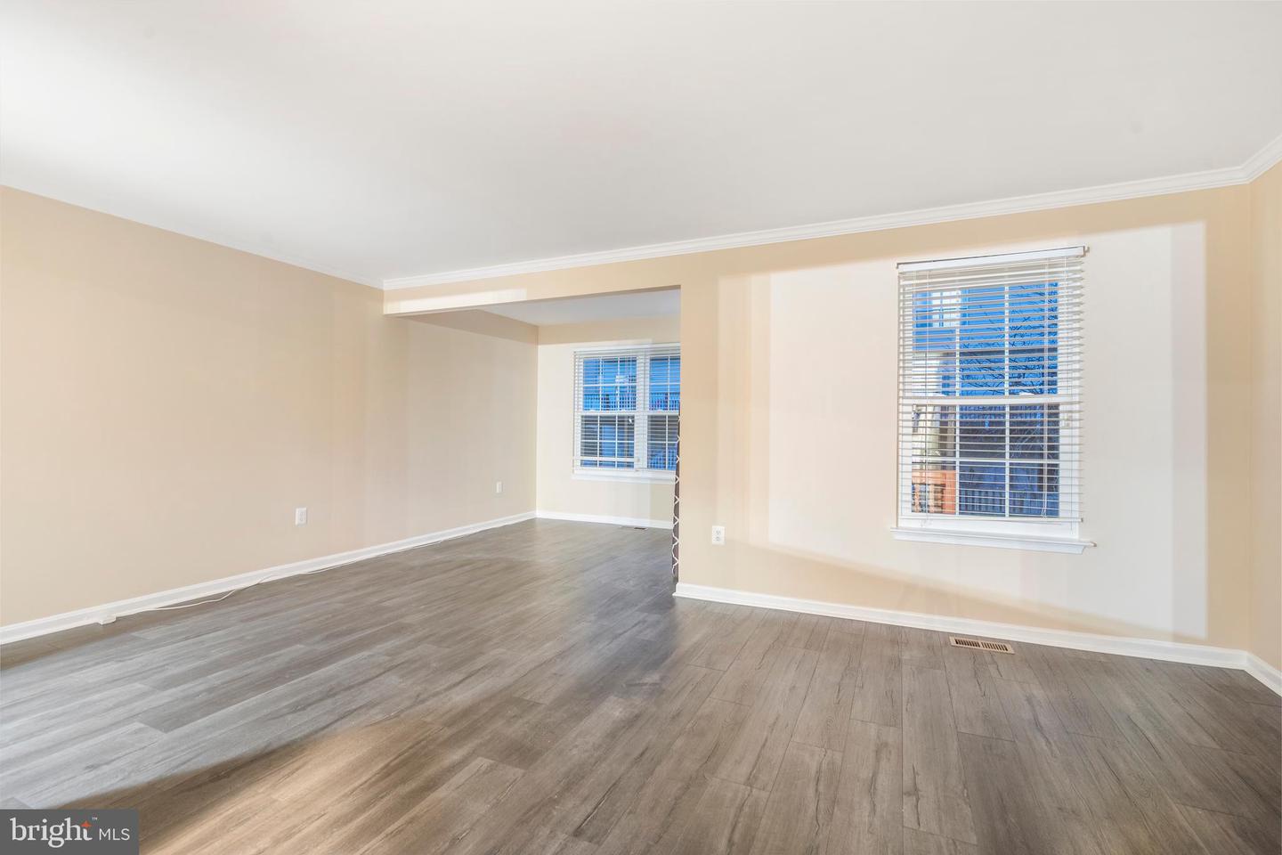 546 KALMIA SQ NE, LEESBURG, Virginia 20176, 3 Bedrooms Bedrooms, ,2 BathroomsBathrooms,Residential,For sale,546 KALMIA SQ NE,VALO2113956 MLS # VALO2113956