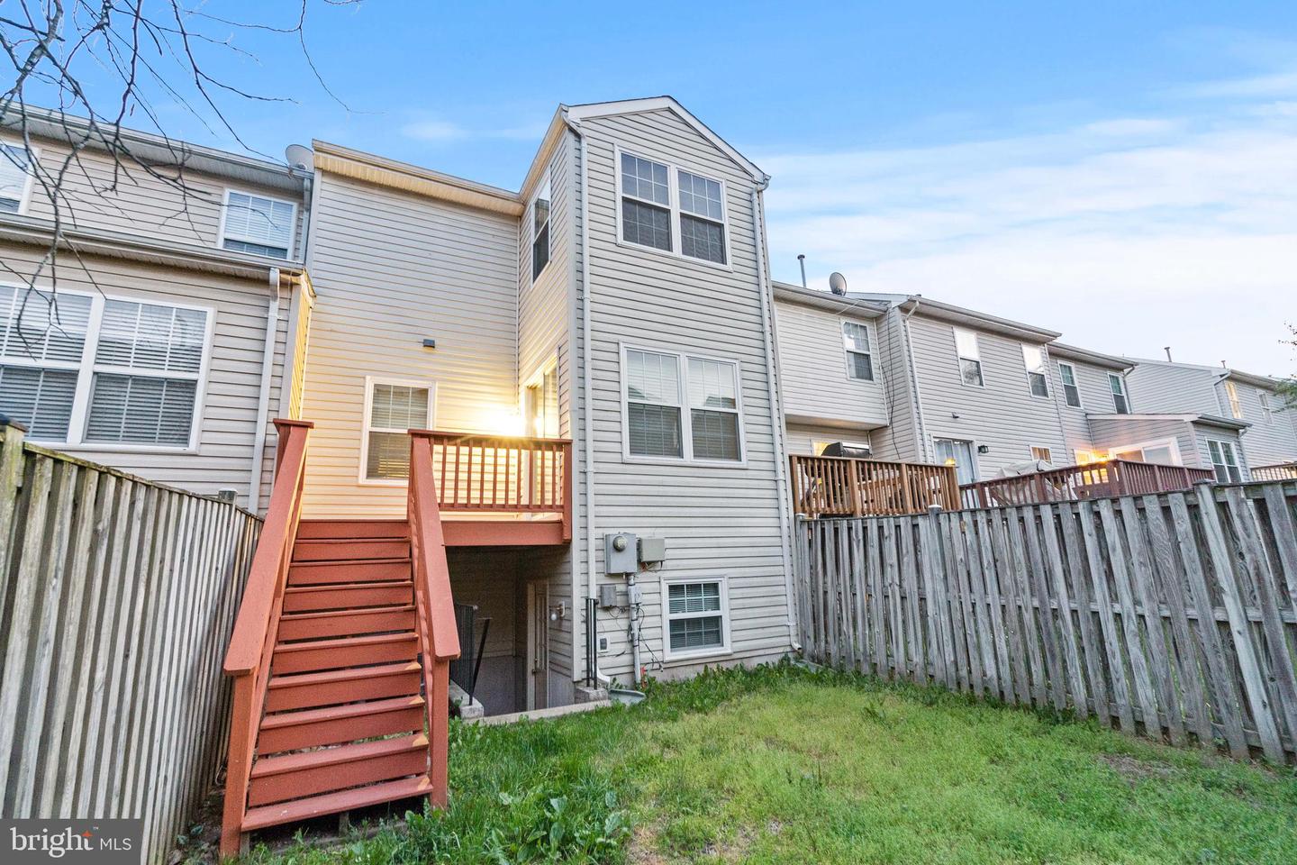 546 KALMIA SQ NE, LEESBURG, Virginia 20176, 3 Bedrooms Bedrooms, ,2 BathroomsBathrooms,Residential,For sale,546 KALMIA SQ NE,VALO2113956 MLS # VALO2113956