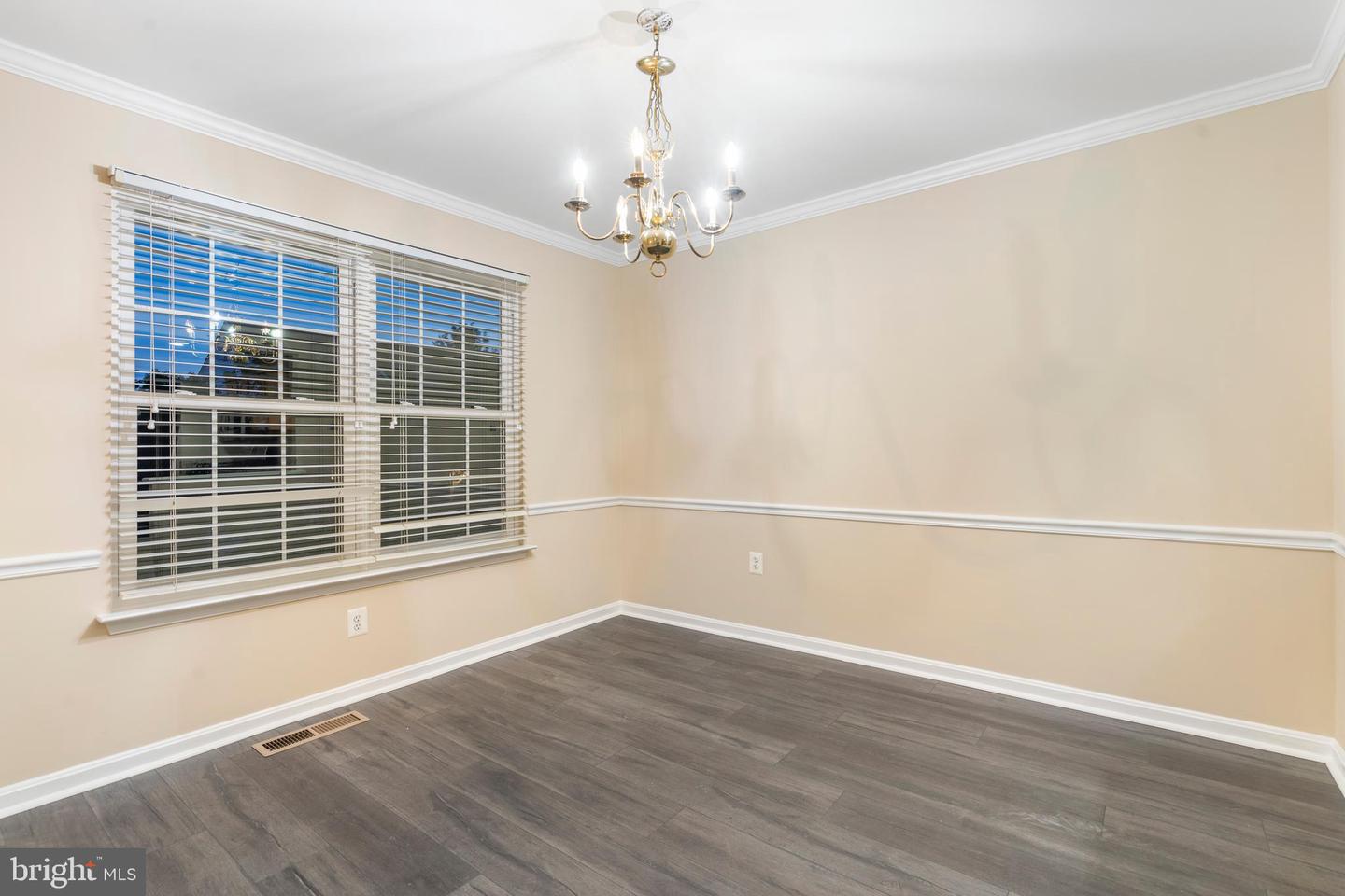 546 KALMIA SQ NE, LEESBURG, Virginia 20176, 3 Bedrooms Bedrooms, ,2 BathroomsBathrooms,Residential,For sale,546 KALMIA SQ NE,VALO2113956 MLS # VALO2113956