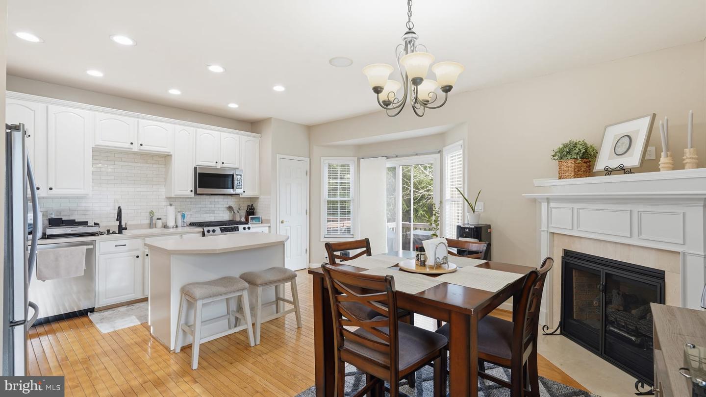 795 COL EDMONDS CT, WARRENTON, Virginia 20186, 3 Bedrooms Bedrooms, ,2 BathroomsBathrooms,Residential,For sale,795 COL EDMONDS CT,VAFQ2020134 MLS # VAFQ2020134