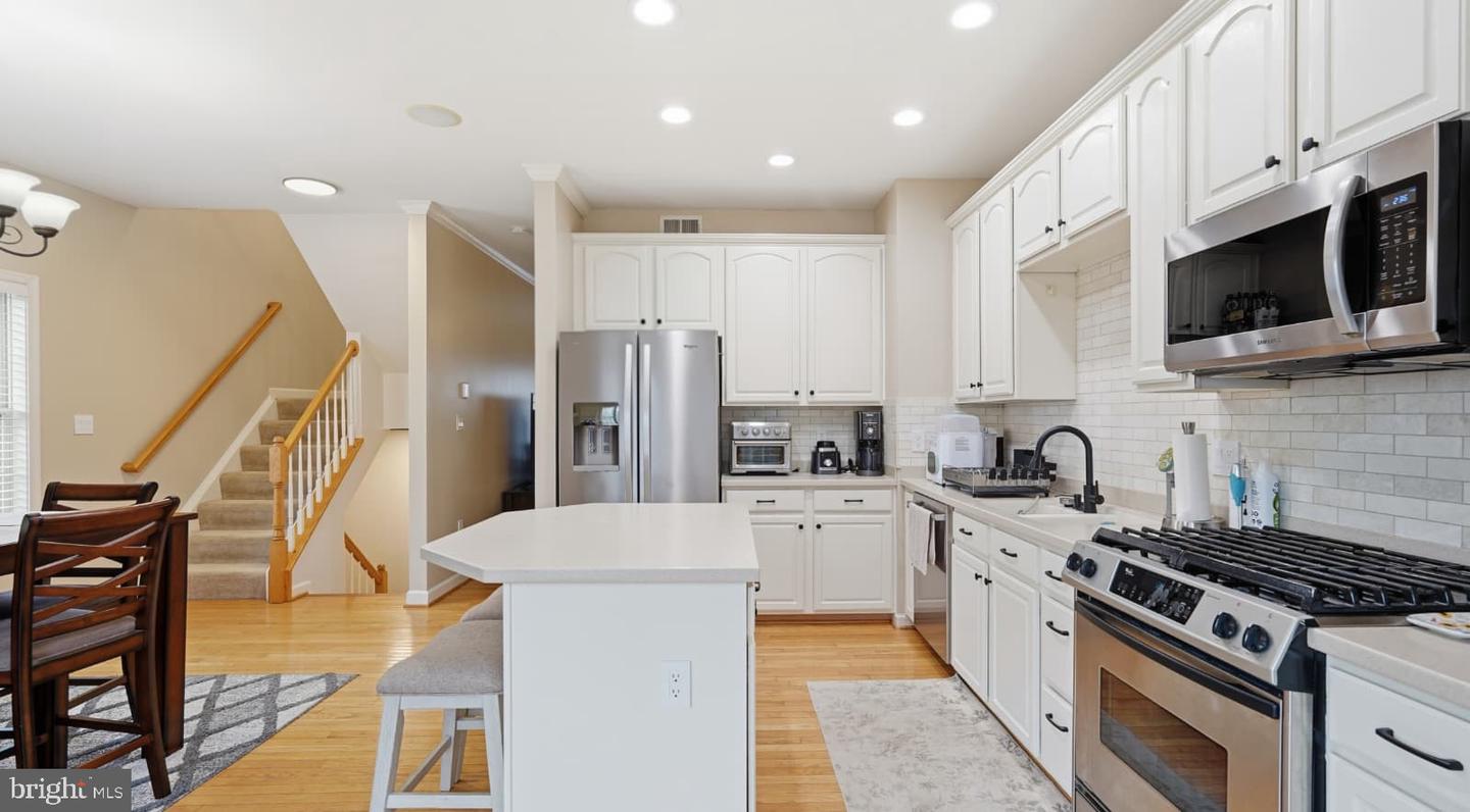 795 COL EDMONDS CT, WARRENTON, Virginia 20186, 3 Bedrooms Bedrooms, ,2 BathroomsBathrooms,Residential,For sale,795 COL EDMONDS CT,VAFQ2020134 MLS # VAFQ2020134