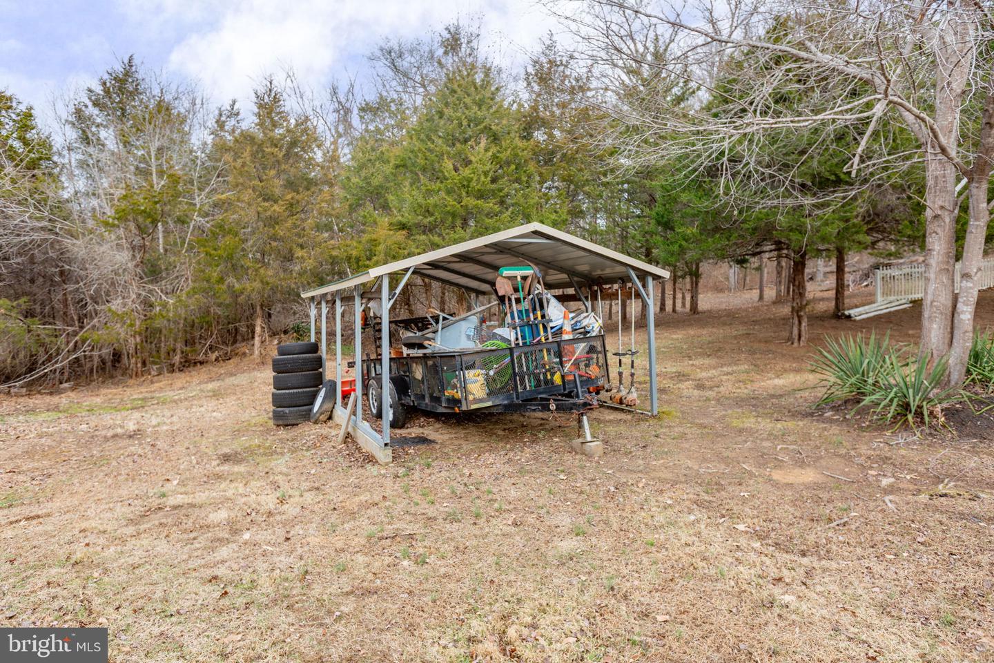 546 PALOMINO DR, LOUISA, Virginia 23093, 4 Bedrooms Bedrooms, 10 Rooms Rooms,2 BathroomsBathrooms,Residential,For sale,546 PALOMINO DR,VALA2009148 MLS # VALA2009148