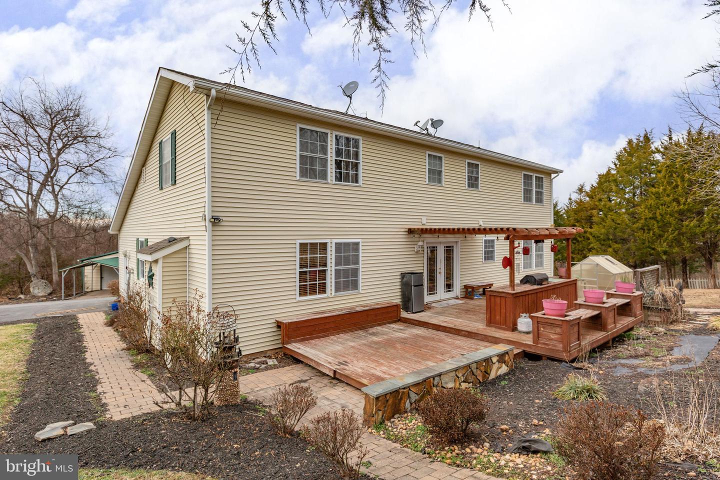 546 PALOMINO DR, LOUISA, Virginia 23093, 4 Bedrooms Bedrooms, 10 Rooms Rooms,2 BathroomsBathrooms,Residential,For sale,546 PALOMINO DR,VALA2009148 MLS # VALA2009148