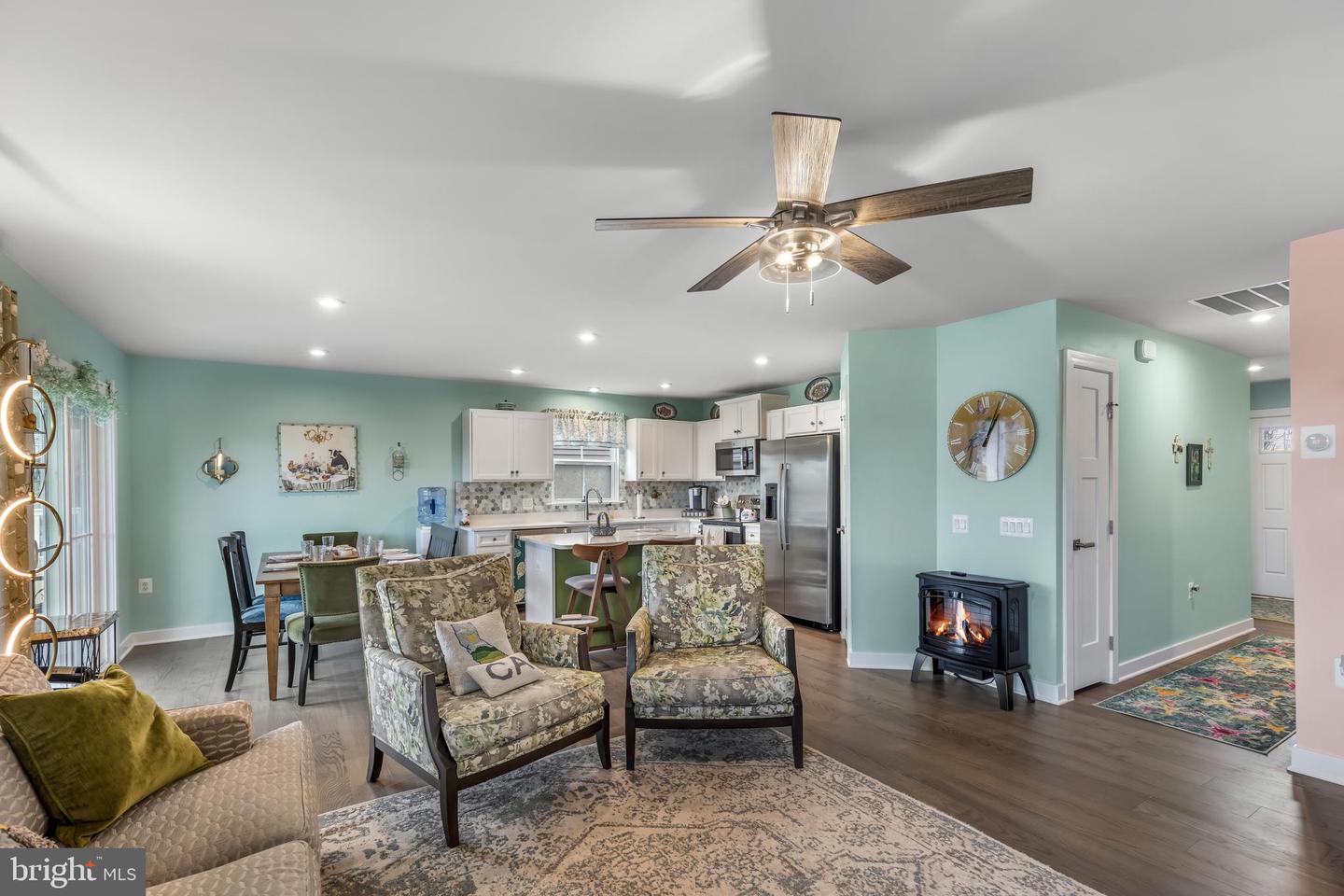 35049 MANSOURS DR, LOCUST GROVE, Virginia 22508, 3 Bedrooms Bedrooms, ,2 BathroomsBathrooms,Residential,For sale,35049 MANSOURS DR,VAOR2013130 MLS # VAOR2013130