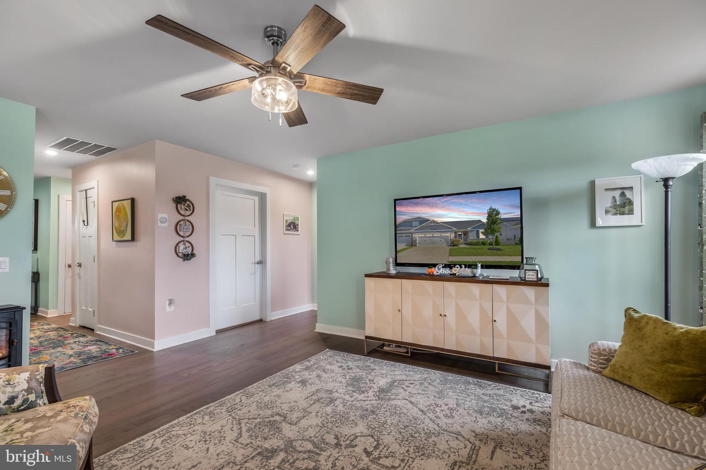 35049 MANSOURS DR, LOCUST GROVE, Virginia 22508, 3 Bedrooms Bedrooms, ,2 BathroomsBathrooms,Residential,For sale,35049 MANSOURS DR,VAOR2013130 MLS # VAOR2013130