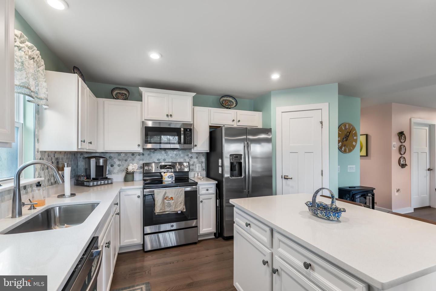 35049 MANSOURS DR, LOCUST GROVE, Virginia 22508, 3 Bedrooms Bedrooms, ,2 BathroomsBathrooms,Residential,For sale,35049 MANSOURS DR,VAOR2013130 MLS # VAOR2013130