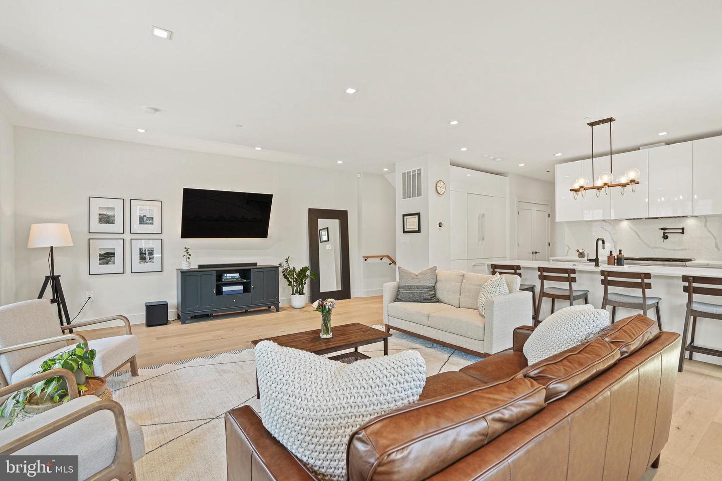 2100 4TH ST NE #1, WASHINGTON, District Of Columbia 20002, 4 Bedrooms Bedrooms, ,3 BathroomsBathrooms,Residential,For sale,2100 4TH ST NE #1,DCDC2241400 MLS # DCDC2241400