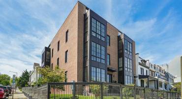 2100 4TH ST NE #1, WASHINGTON, District Of Columbia 20002, 4 Bedrooms Bedrooms, ,3 BathroomsBathrooms,Residential,For sale,2100 4TH ST NE #1,DCDC2241400 MLS # DCDC2241400