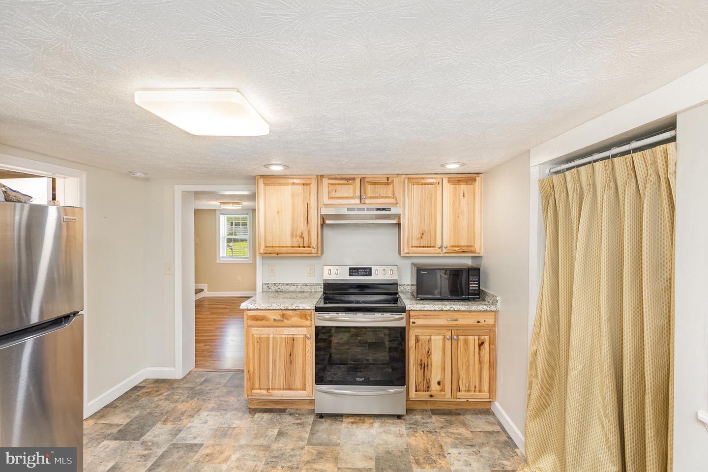 406 SIXTH ST, LURAY, Virginia 22835, 3 Bedrooms Bedrooms, ,1 BathroomBathrooms,Residential,For sale,406 SIXTH ST,VAPA2005892 MLS # VAPA2005892