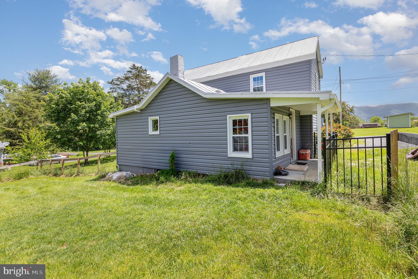 406 SIXTH ST, LURAY, Virginia 22835, 3 Bedrooms Bedrooms, ,1 BathroomBathrooms,Residential,For sale,406 SIXTH ST,VAPA2005892 MLS # VAPA2005892