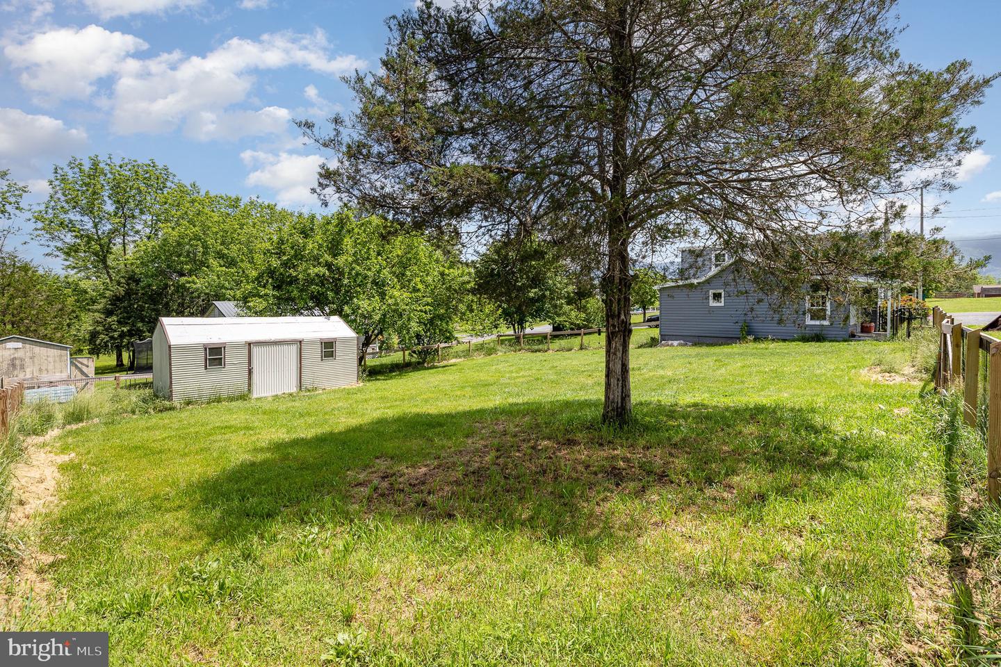 406 SIXTH ST, LURAY, Virginia 22835, 3 Bedrooms Bedrooms, ,1 BathroomBathrooms,Residential,For sale,406 SIXTH ST,VAPA2005892 MLS # VAPA2005892