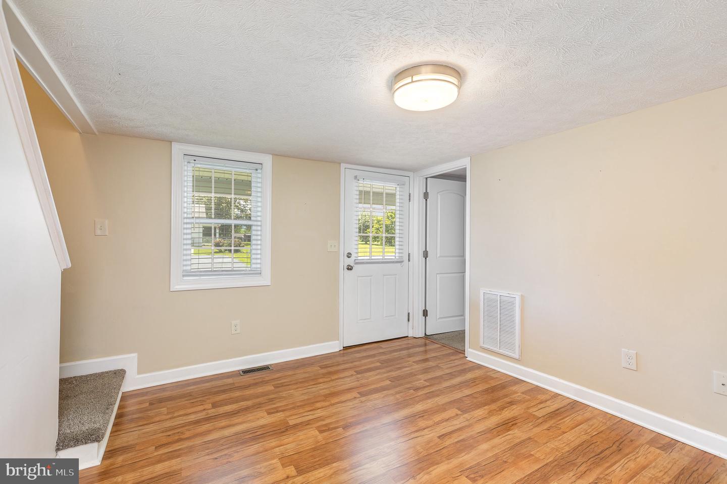 406 SIXTH ST, LURAY, Virginia 22835, 3 Bedrooms Bedrooms, ,1 BathroomBathrooms,Residential,For sale,406 SIXTH ST,VAPA2005892 MLS # VAPA2005892