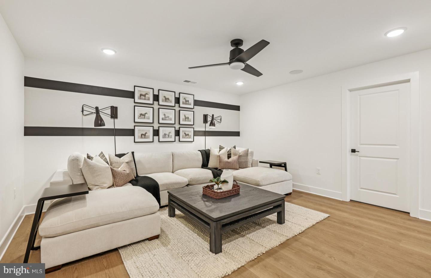 6156 AMBER LN #2, HAYMARKET, Virginia 20169, 3 Bedrooms Bedrooms, ,2 BathroomsBathrooms,Residential,For sale,6156 AMBER LN #2,VAPW2110552 MLS # VAPW2110552