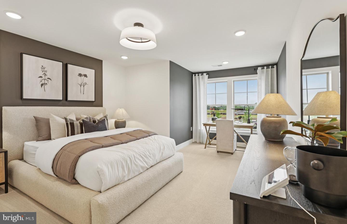 6156 AMBER LN #2, HAYMARKET, Virginia 20169, 3 Bedrooms Bedrooms, ,2 BathroomsBathrooms,Residential,For sale,6156 AMBER LN #2,VAPW2110552 MLS # VAPW2110552