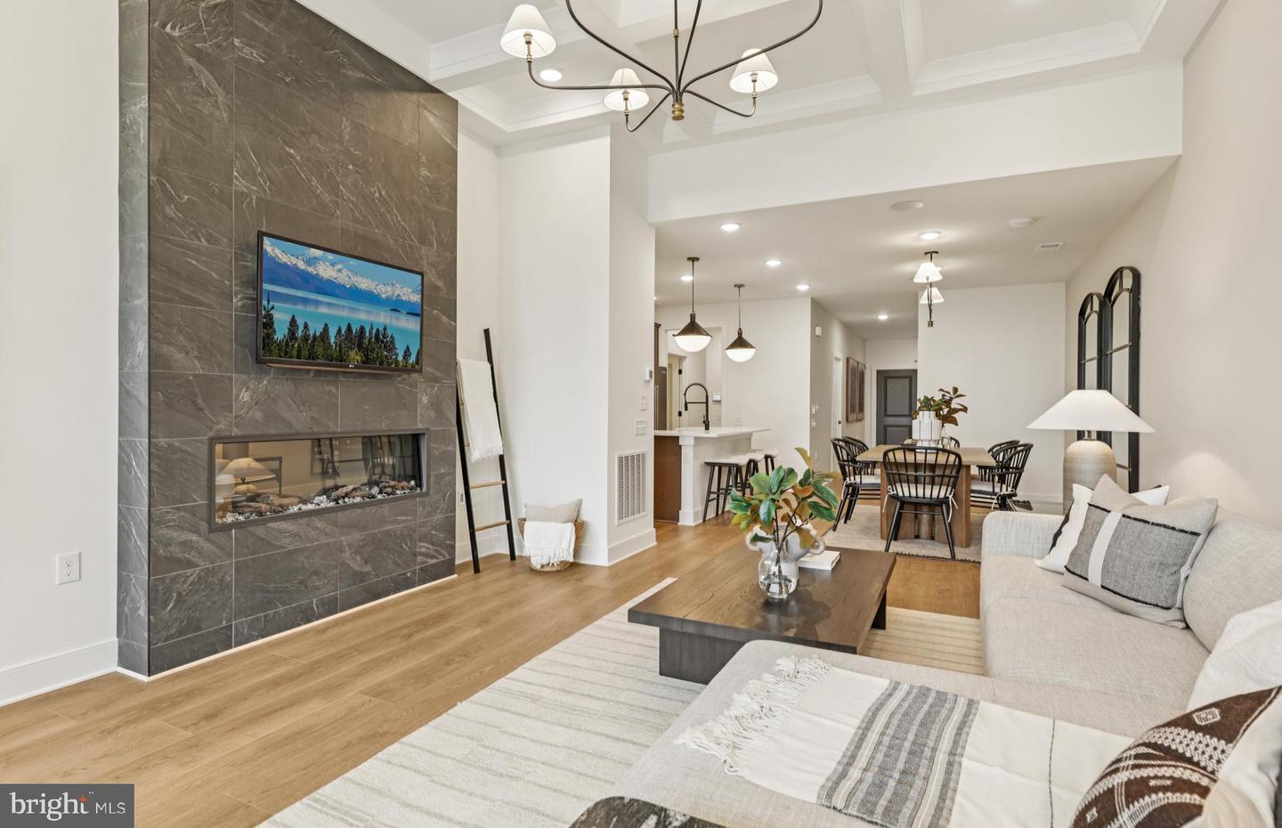 6156 AMBER LN, HAYMARKET, Virginia 20169, 3 Bedrooms Bedrooms, ,2 BathroomsBathrooms,Residential,For sale,6156 AMBER LN,VAPW2110556 MLS # VAPW2110556