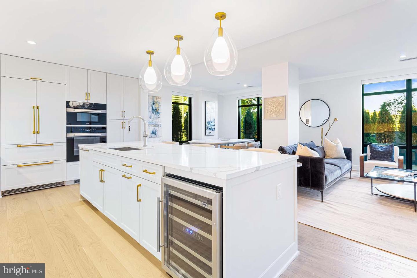 6718 LOWELL AVE #PH 906, MCLEAN, Virginia 22101, 2 Bedrooms Bedrooms, ,2 BathroomsBathrooms,Residential,For sale,6718 LOWELL AVE #PH 906,VAFX2285790 MLS # VAFX2285790