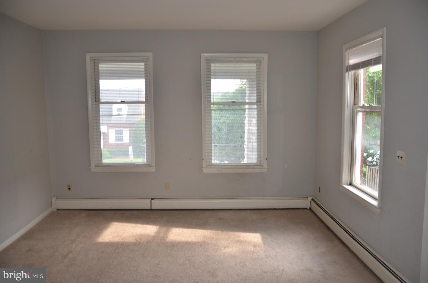 2713 24TH RD S #A & B, ARLINGTON, Virginia 22206, 4 Bedrooms Bedrooms, ,2 BathroomsBathrooms,Residential,For sale,2713 24TH RD S #A & B,VAAR2067754 MLS # VAAR2067754