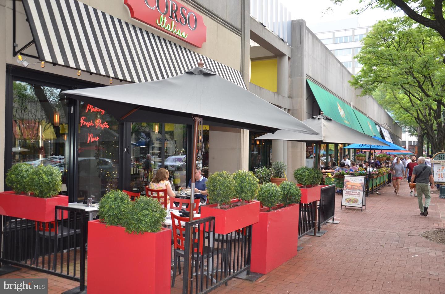 2713 24TH RD S #A & B, ARLINGTON, Virginia 22206, 4 Bedrooms Bedrooms, ,2 BathroomsBathrooms,Residential,For sale,2713 24TH RD S #A & B,VAAR2067754 MLS # VAAR2067754